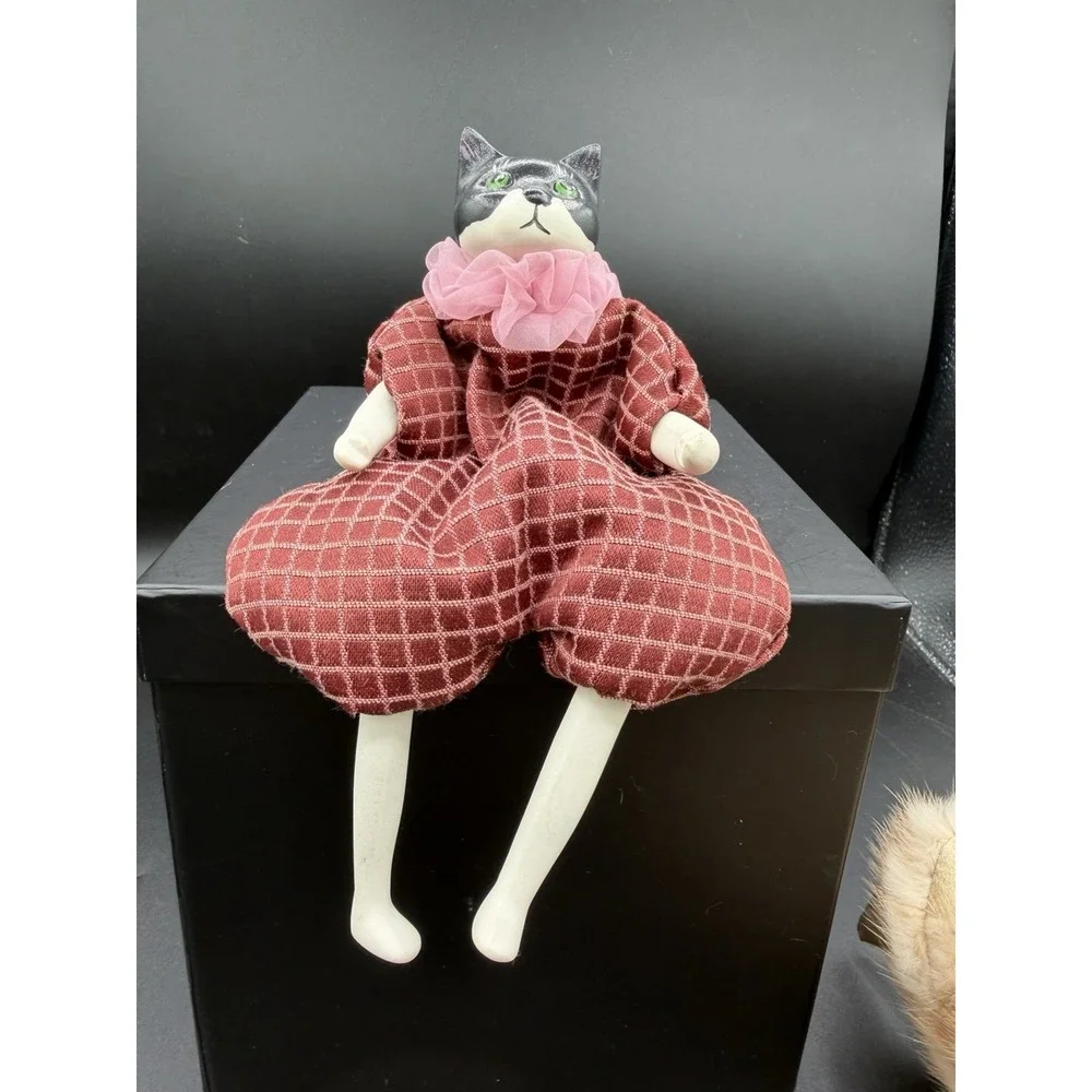 🐾 Handmade Primitive Folk Art Cat Doll – Mixed Media Beanbag Body–Painted Head